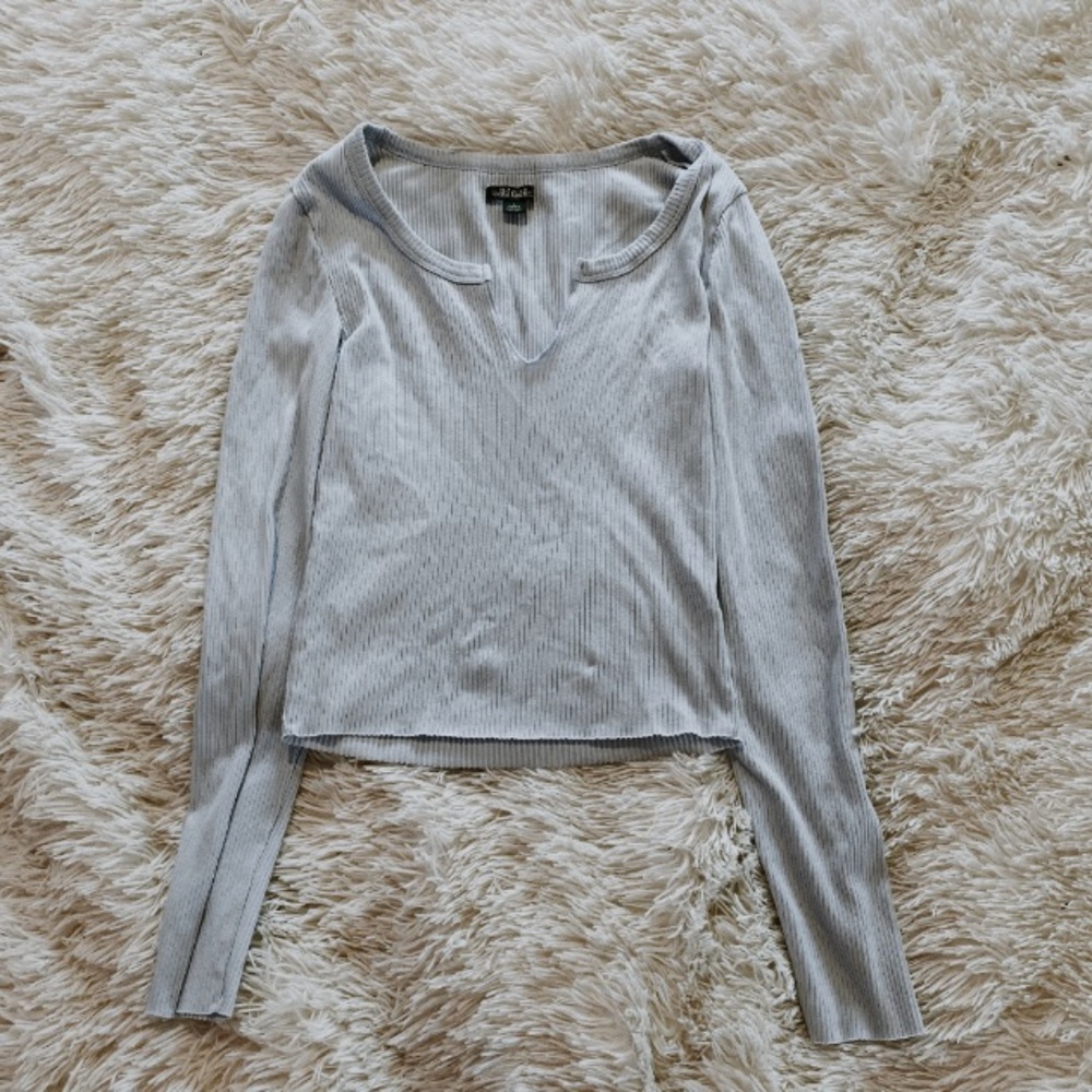 Wild Fable Long Sleeve Blue v neck